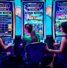 Live dealer blackjack table on Evolution Gaming platform with dealer, cards, and betting interface visible